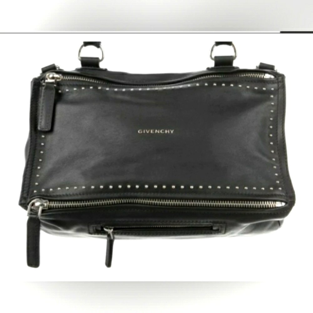 GIVENCHY PANDORA STUDDED LEATHER SHOULDER BAG EUC